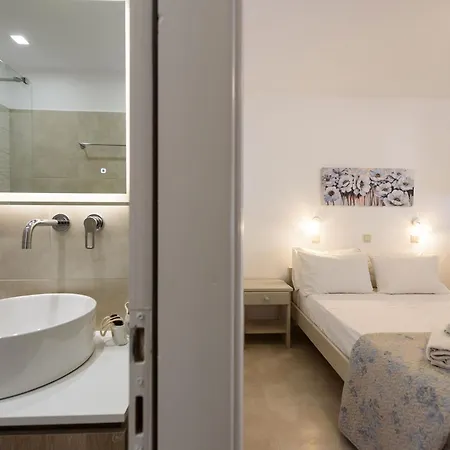 Apartment Sea Breeze Paros Ii